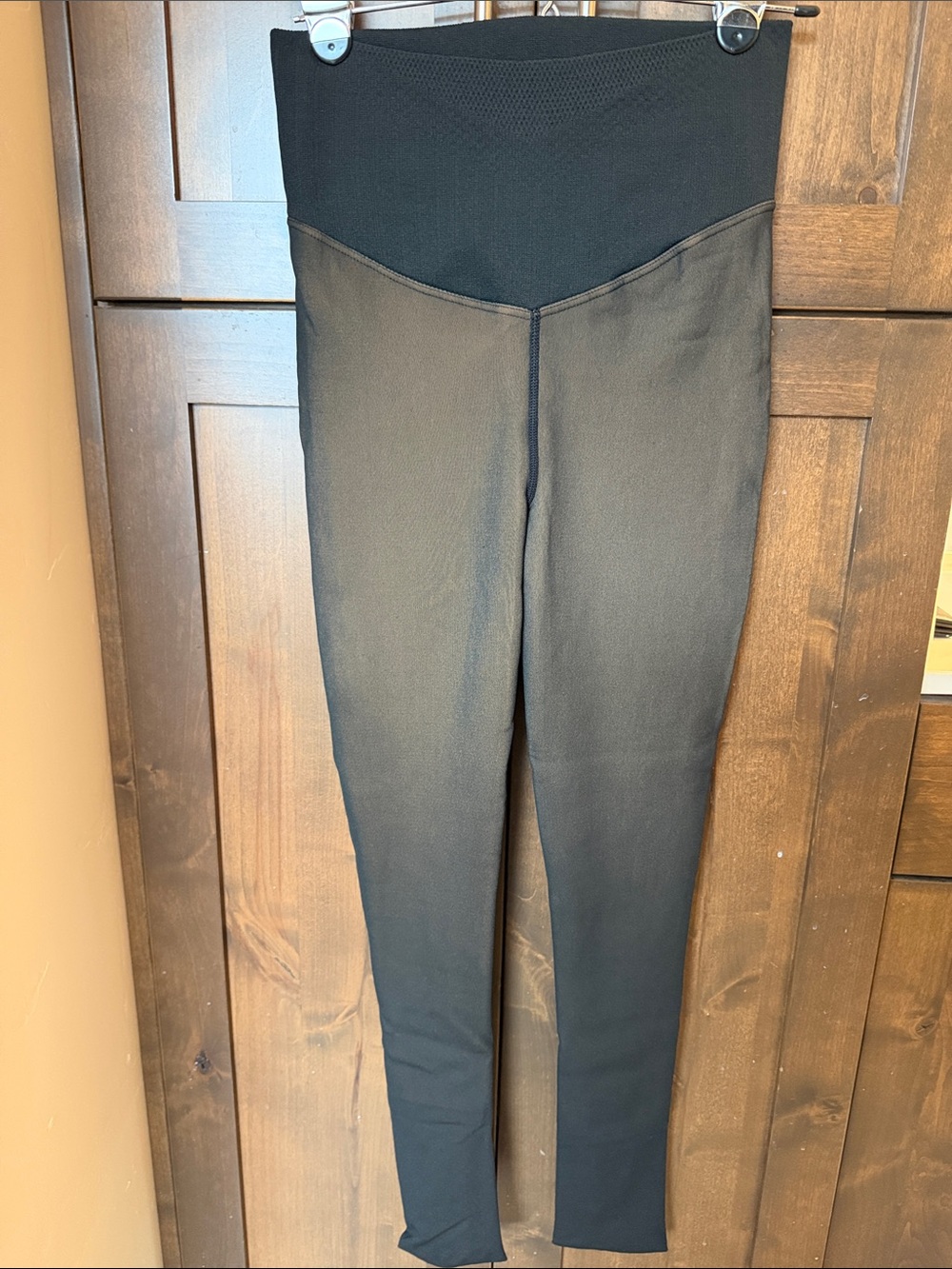 High-Waist Black Maternity/Active Leggings